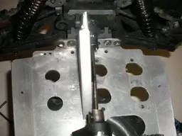 Center Brace Nitro Crusher 002.webp