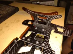 Akula  Chassis fromt.webp