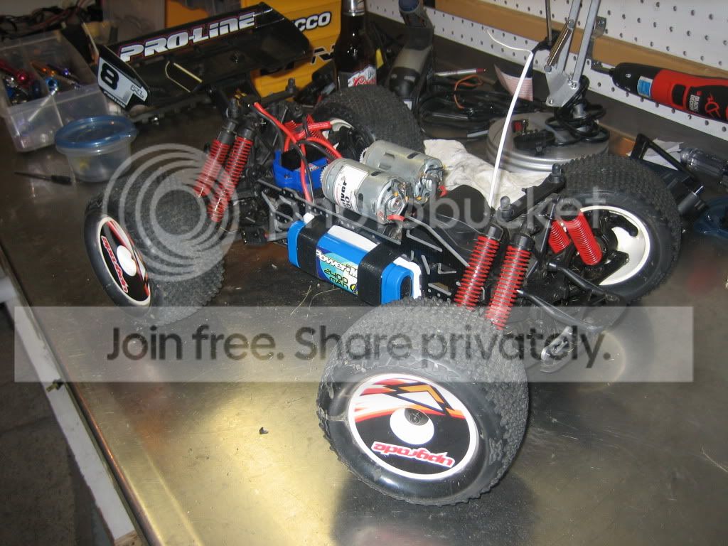 CF008.jpg