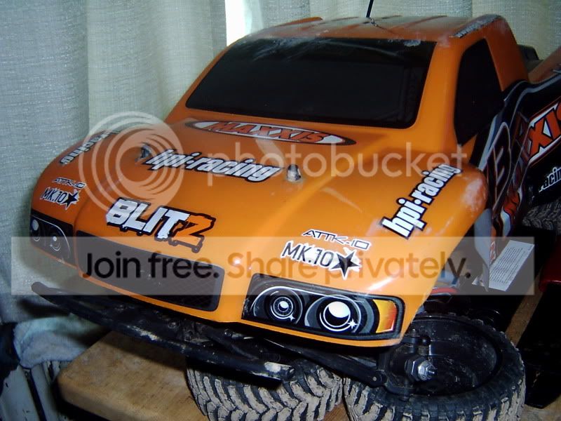 S2401330.jpg