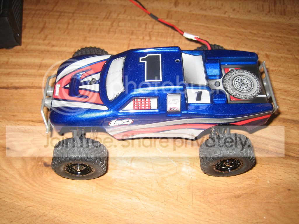 New001.jpg