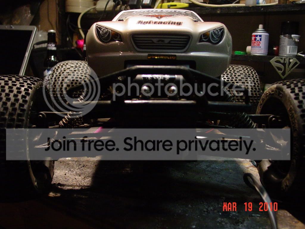 axial32011.jpg