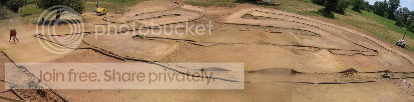hobbyhuttrack.jpg