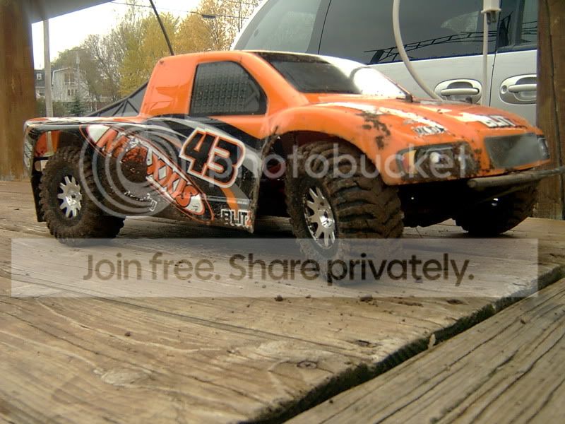 S2401313.jpg